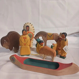 NWT Handpainted wooden Indian tribe